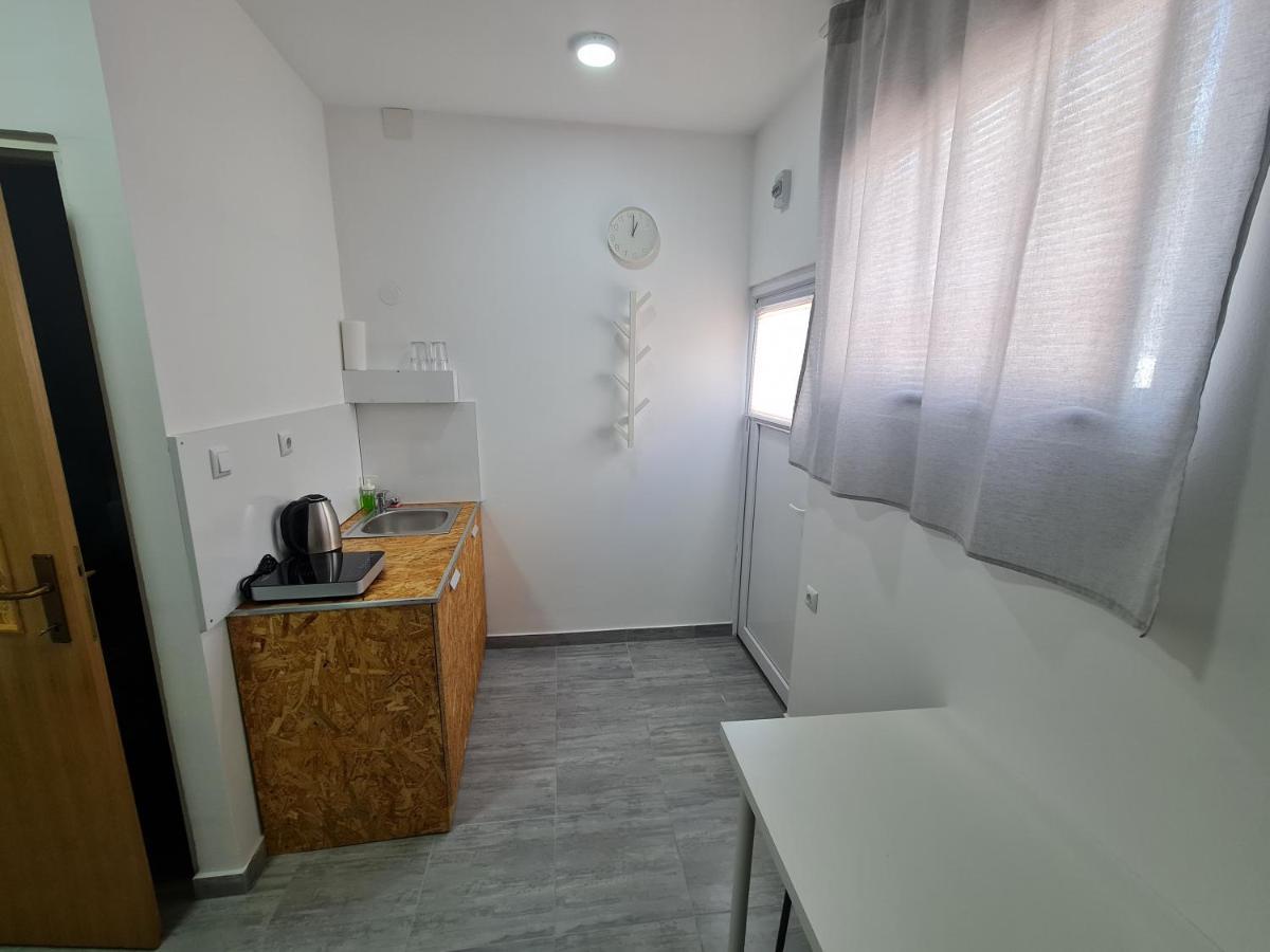 Budget Apartment Lelo Center1 Ösek Dış mekan fotoğraf